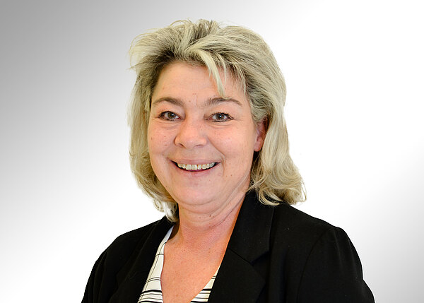 Portraitfoto von Grit Haendler, Koordiatorin Ambulante Medizin 